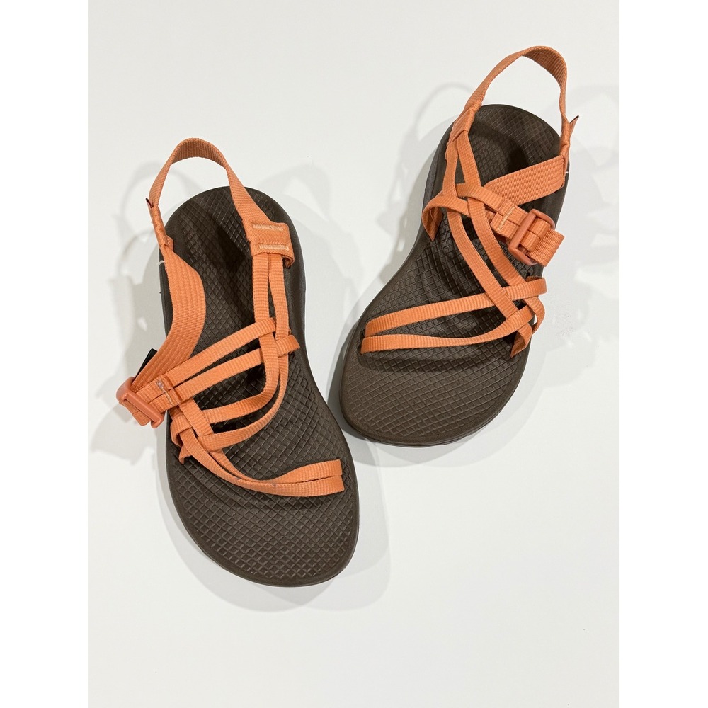 Chaco Cloud Women's Size‎ 7 Sandal, Adjustable Strap, Toe Loop